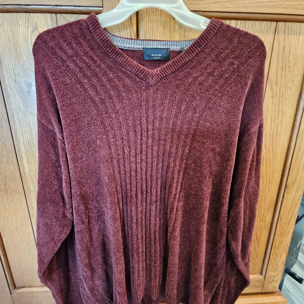 Cozy Grandpa-Core Vibes: Maroon Knit Sweater